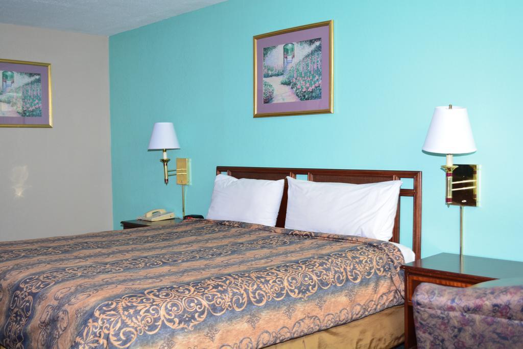 Red Carpet Inn And Suites سكرانتون المظهر الخارجي الصورة
